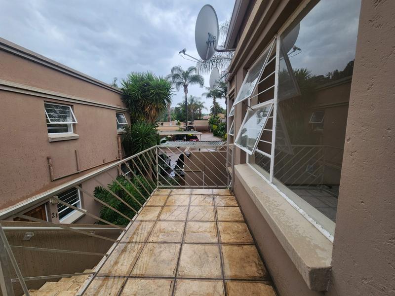 To Let 1 Bedroom Property for Rent in Roodekrans Gauteng