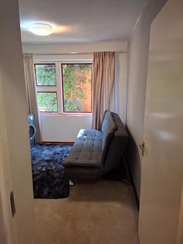 3 Bedroom Property for Sale in Faerie Glen Gauteng