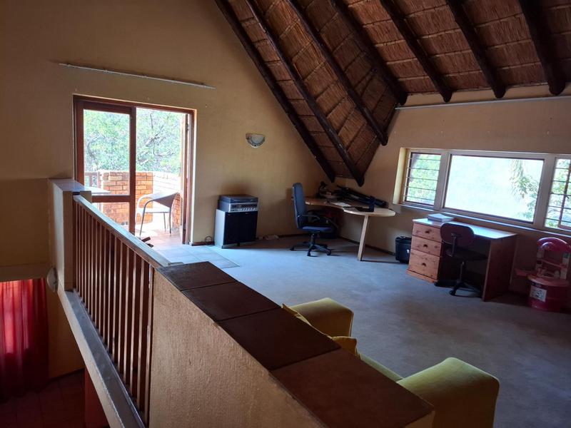 3 Bedroom Property for Sale in Faerie Glen Gauteng