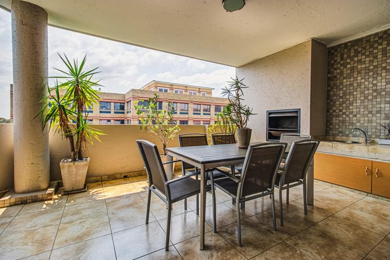 2 Bedroom Property for Sale in Bedfordview Gauteng
