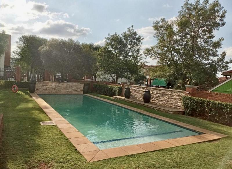 2 Bedroom Property for Sale in Greenstone Hill Gauteng