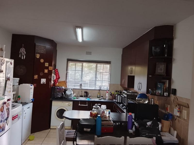 3 Bedroom Property for Sale in Sonneveld Gauteng