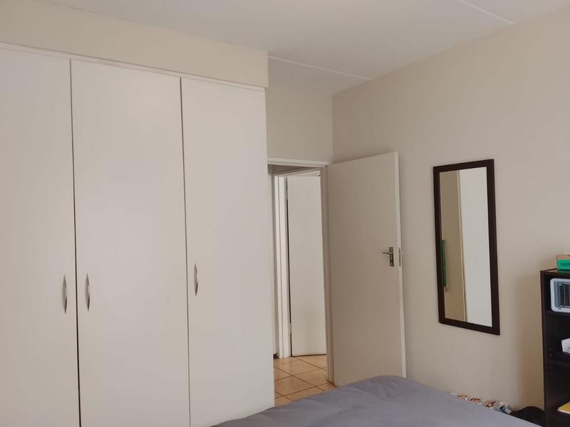 3 Bedroom Property for Sale in Sonneveld Gauteng