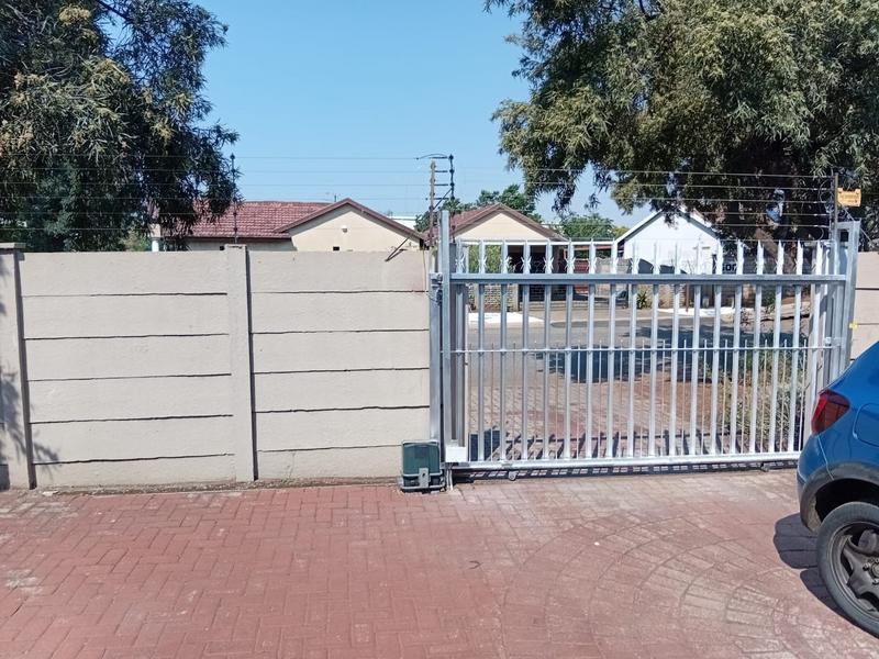 3 Bedroom Property for Sale in Mayberry Park Gauteng