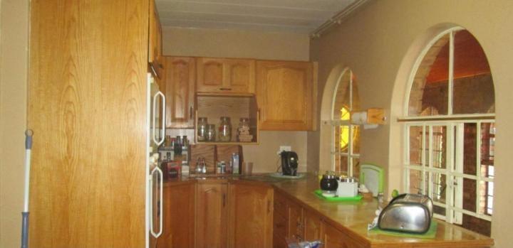 5 Bedroom Property for Sale in Dalpark Gauteng