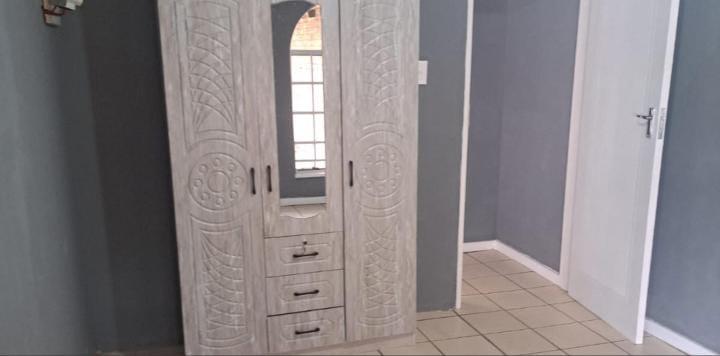 5 Bedroom Property for Sale in Dalpark Gauteng