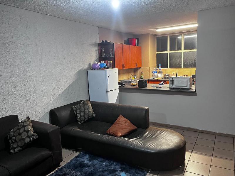 2 Bedroom Property for Sale in Pretoria North Gauteng