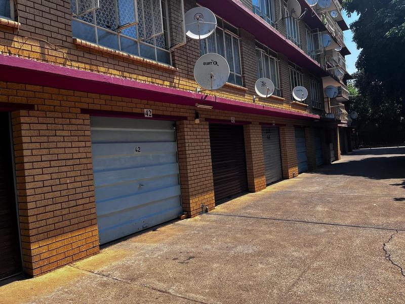 2 Bedroom Property for Sale in Pretoria North Gauteng