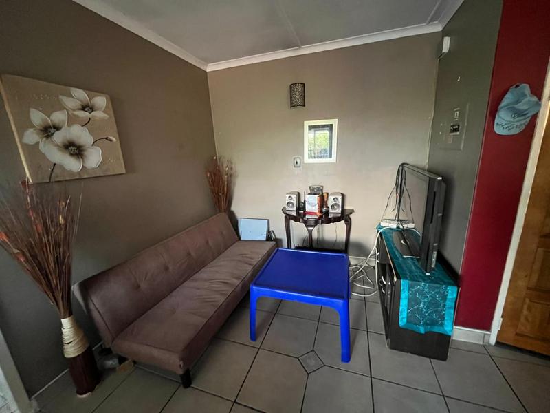 2 Bedroom Property for Sale in Marlands Gauteng