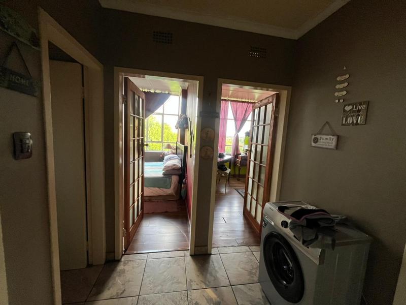 2 Bedroom Property for Sale in Marlands Gauteng