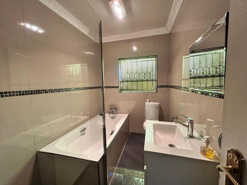 3 Bedroom Property for Sale in Dunnottar Gauteng
