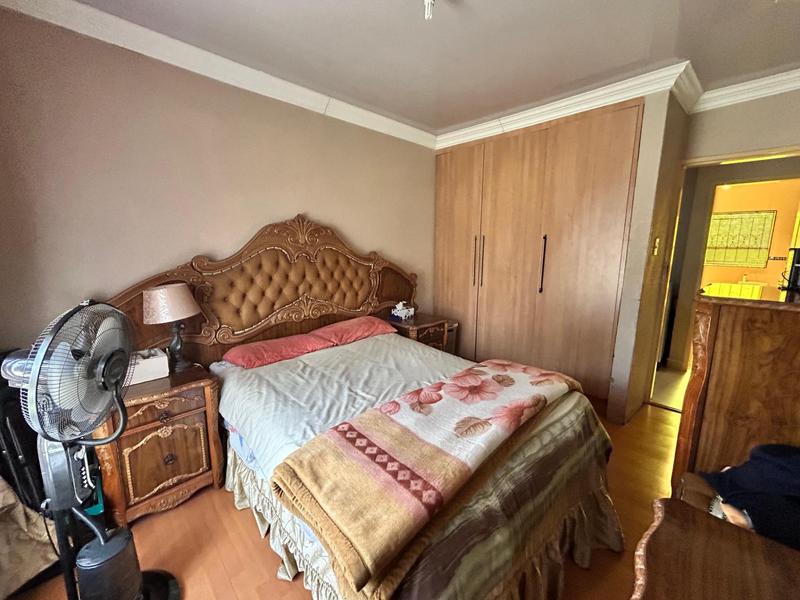 3 Bedroom Property for Sale in Dunnottar Gauteng