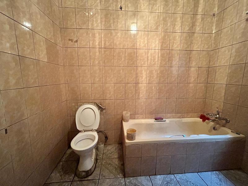 16 Bedroom Property for Sale in Actonville Gauteng