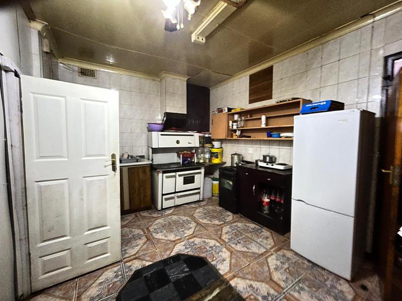 16 Bedroom Property for Sale in Actonville Gauteng