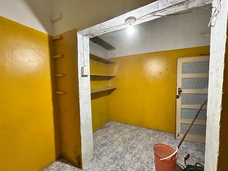 7 Bedroom Property for Sale in Actonville Gauteng