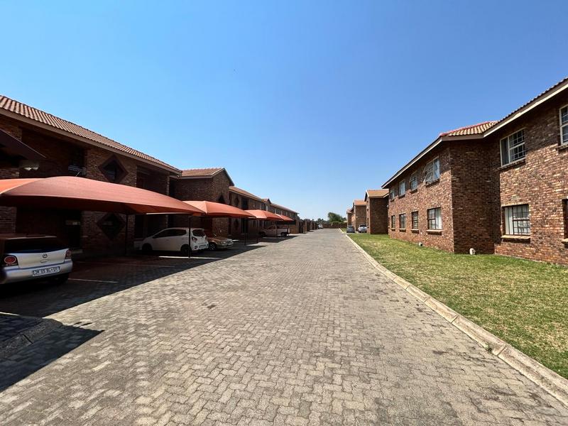 2 Bedroom Property for Sale in Benoni Gauteng