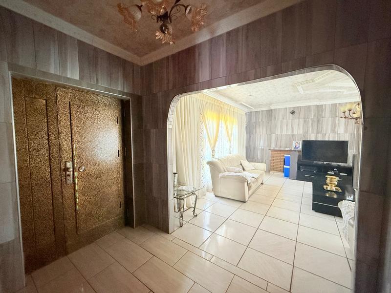 3 Bedroom Property for Sale in Vanderbijlpark CW 4 Gauteng