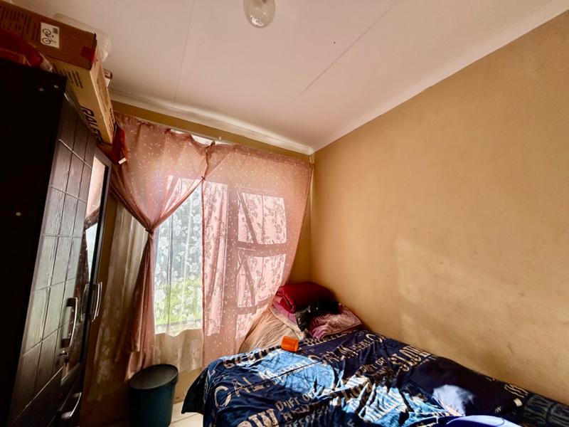 6 Bedroom Property for Sale in Vanderbijlpark Cw 6 Gauteng