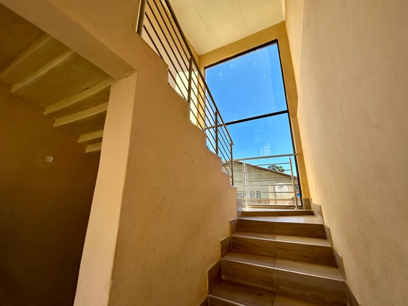 6 Bedroom Property for Sale in Vanderbijlpark Cw 6 Gauteng