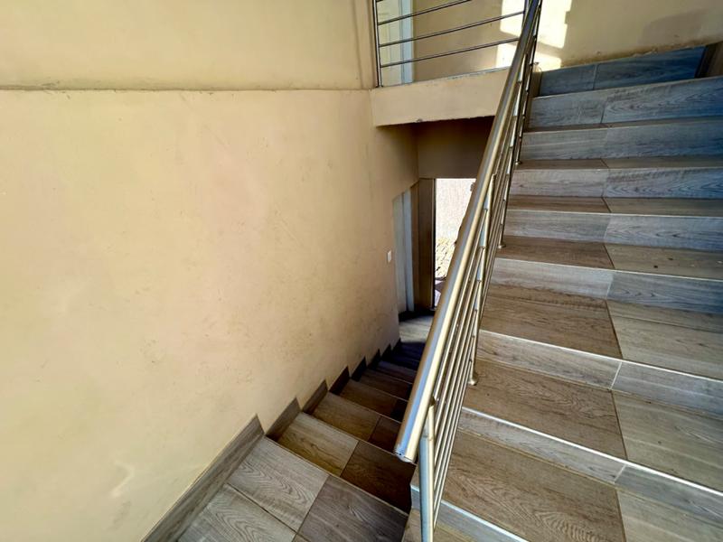 6 Bedroom Property for Sale in Vanderbijlpark Cw 6 Gauteng