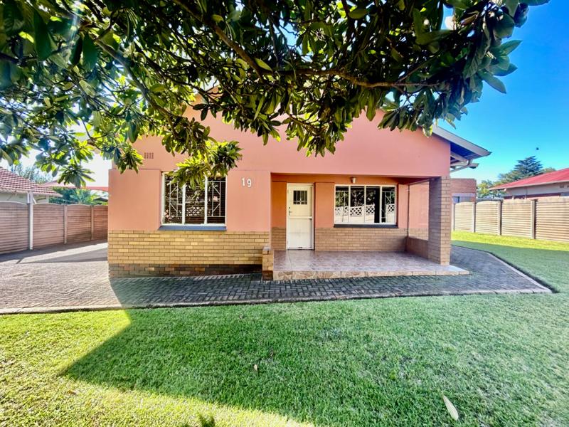 3 Bedroom Property for Sale in Vanderbijlpark Cw 6 Gauteng