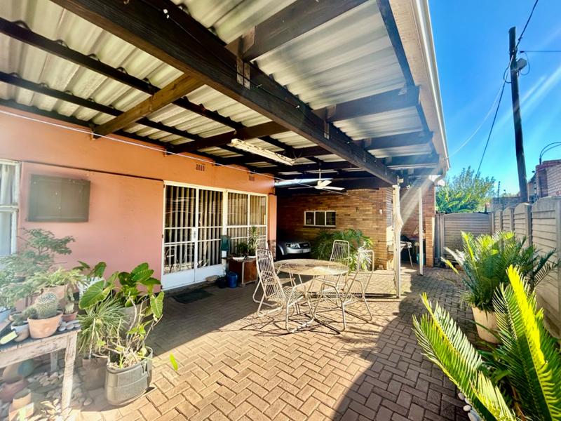 3 Bedroom Property for Sale in Vanderbijlpark Cw 6 Gauteng
