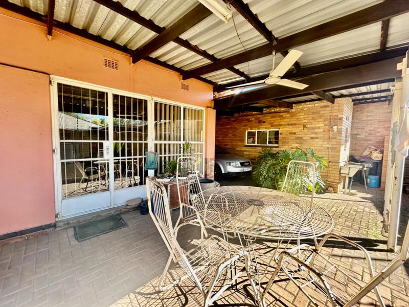 3 Bedroom Property for Sale in Vanderbijlpark Cw 6 Gauteng