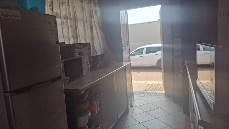 4 Bedroom Property for Sale in Kenilworth Gauteng