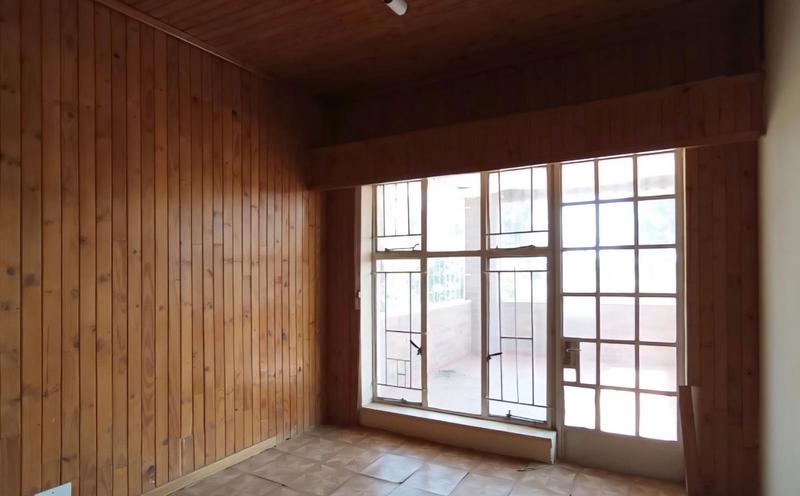 2 Bedroom Property for Sale in Towerby Gauteng