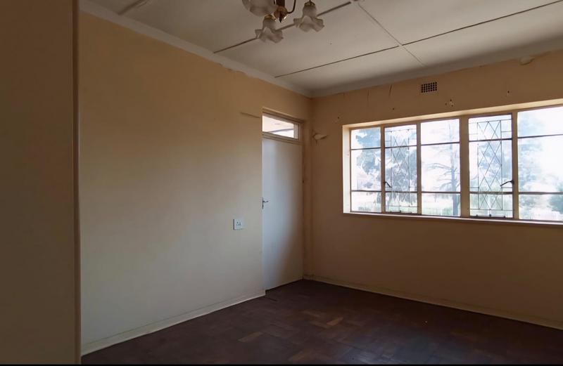 2 Bedroom Property for Sale in Towerby Gauteng