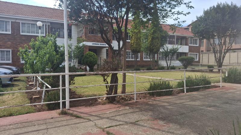2 Bedroom Property for Sale in Towerby Gauteng