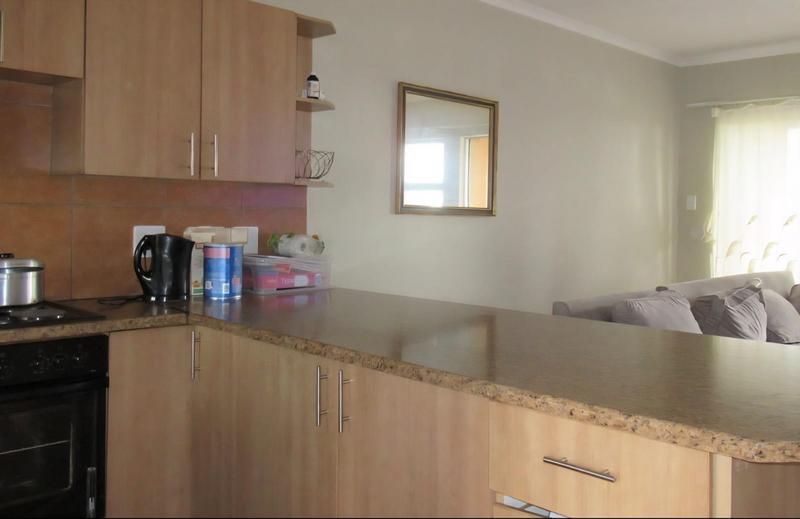 2 Bedroom Property for Sale in Towerby Gauteng