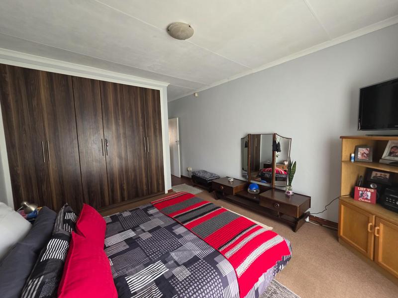 4 Bedroom Property for Sale in Freeway Park Gauteng
