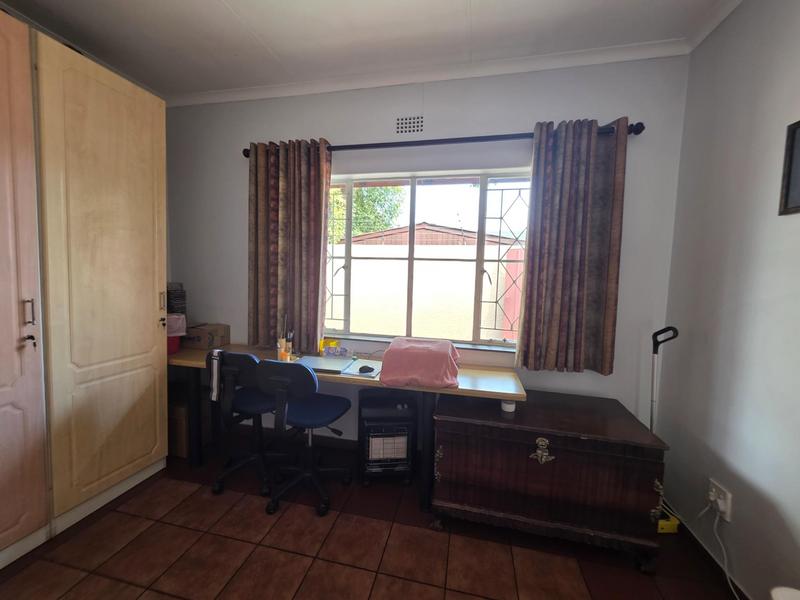4 Bedroom Property for Sale in Freeway Park Gauteng