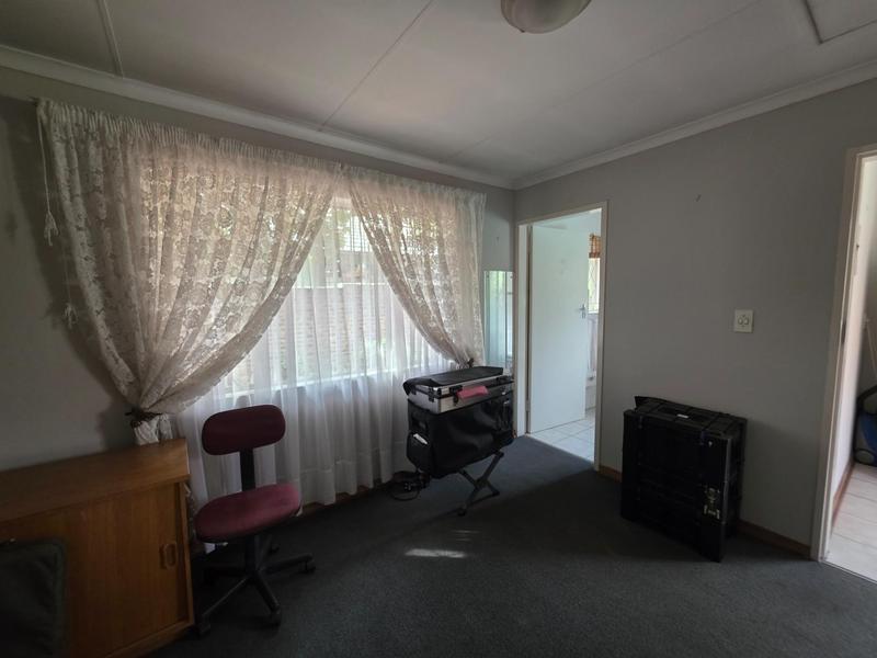 4 Bedroom Property for Sale in Freeway Park Gauteng