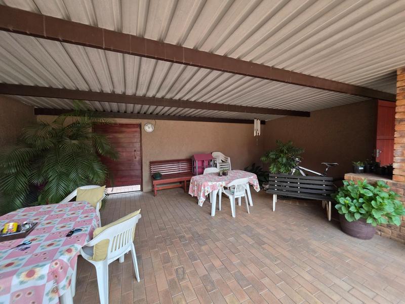 4 Bedroom Property for Sale in Freeway Park Gauteng