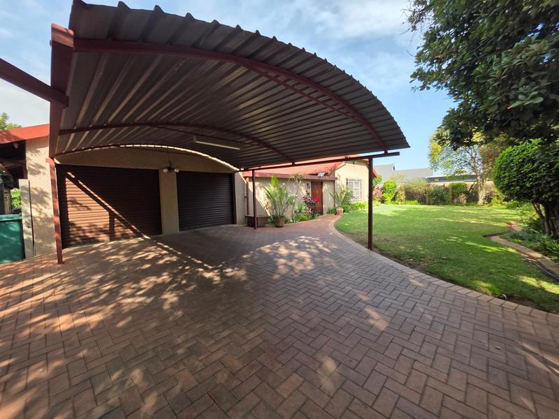 4 Bedroom Property for Sale in Freeway Park Gauteng