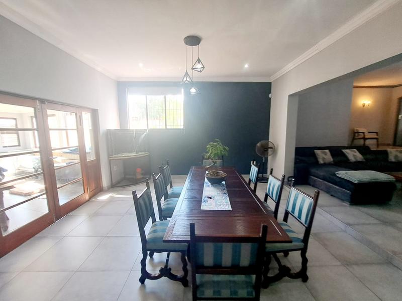 4 Bedroom Property for Sale in Heuweloord Gauteng
