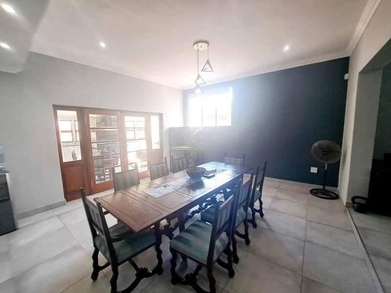 4 Bedroom Property for Sale in Heuweloord Gauteng