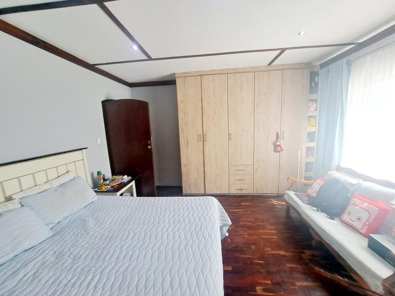 4 Bedroom Property for Sale in Heuweloord Gauteng