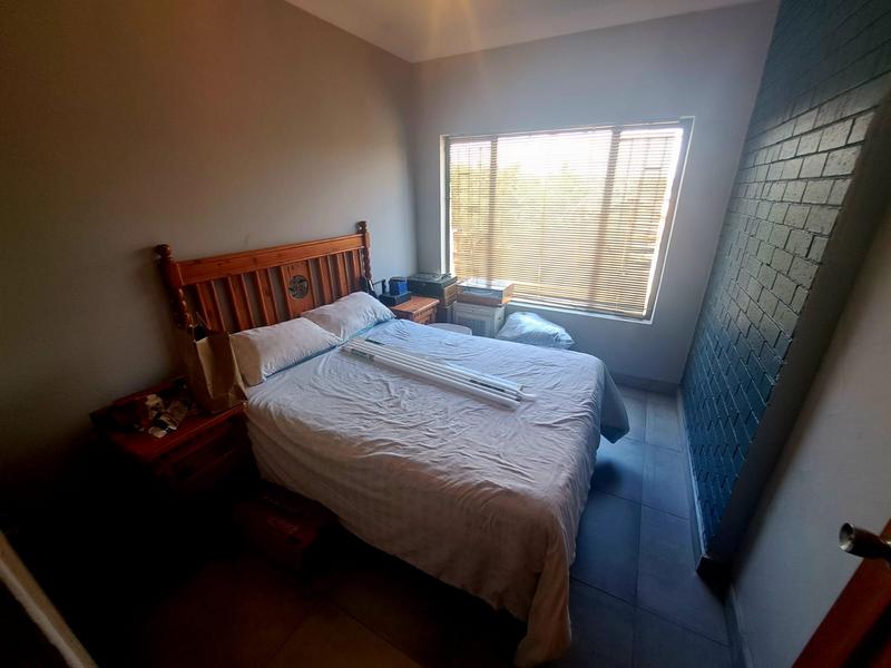 4 Bedroom Property for Sale in Heuweloord Gauteng