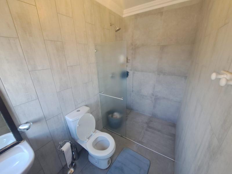 4 Bedroom Property for Sale in Heuweloord Gauteng