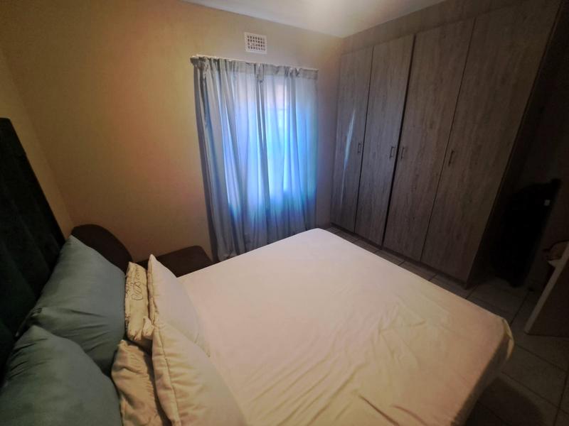 2 Bedroom Property for Sale in Heuweloord Gauteng