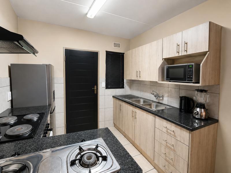 2 Bedroom Property for Sale in Heuweloord Gauteng