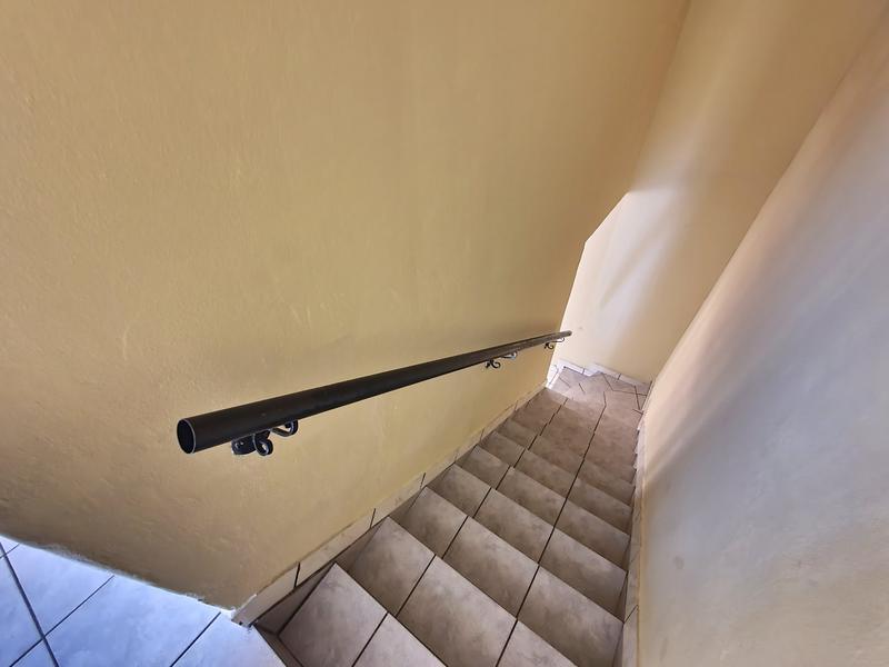 2 Bedroom Property for Sale in Annlin Gauteng