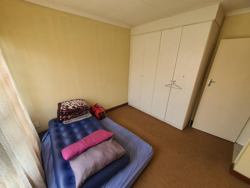2 Bedroom Property for Sale in Annlin Gauteng