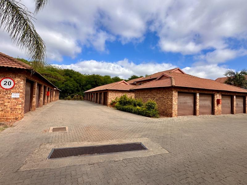 2 Bedroom Property for Sale in Annlin Gauteng