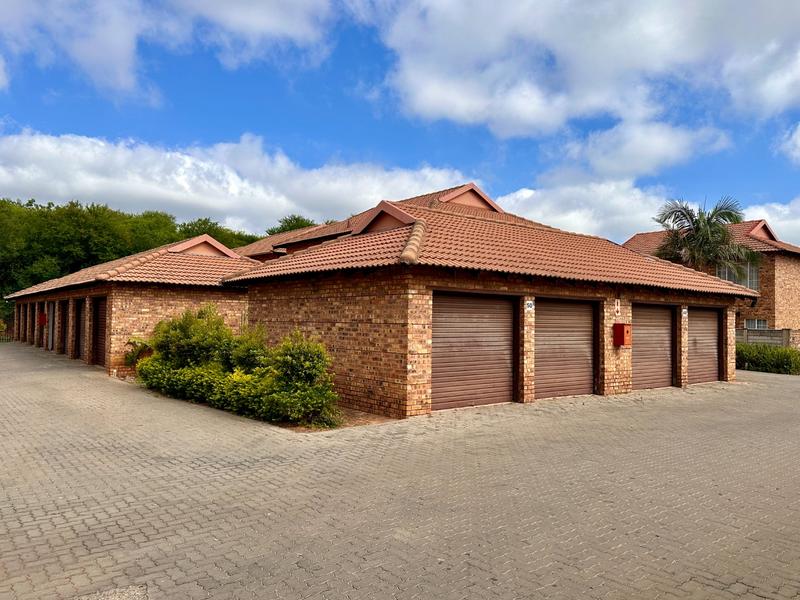 2 Bedroom Property for Sale in Annlin Gauteng