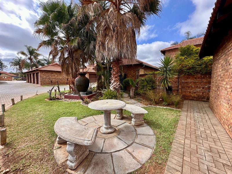 2 Bedroom Property for Sale in Annlin Gauteng