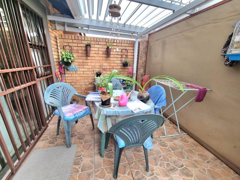 2 Bedroom Property for Sale in Montana Gauteng